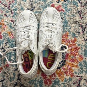 Cheer shoes